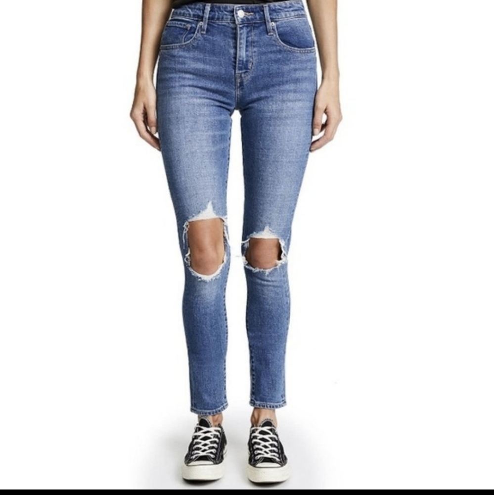 Levi 721 high rise distressed skinny jeans 26